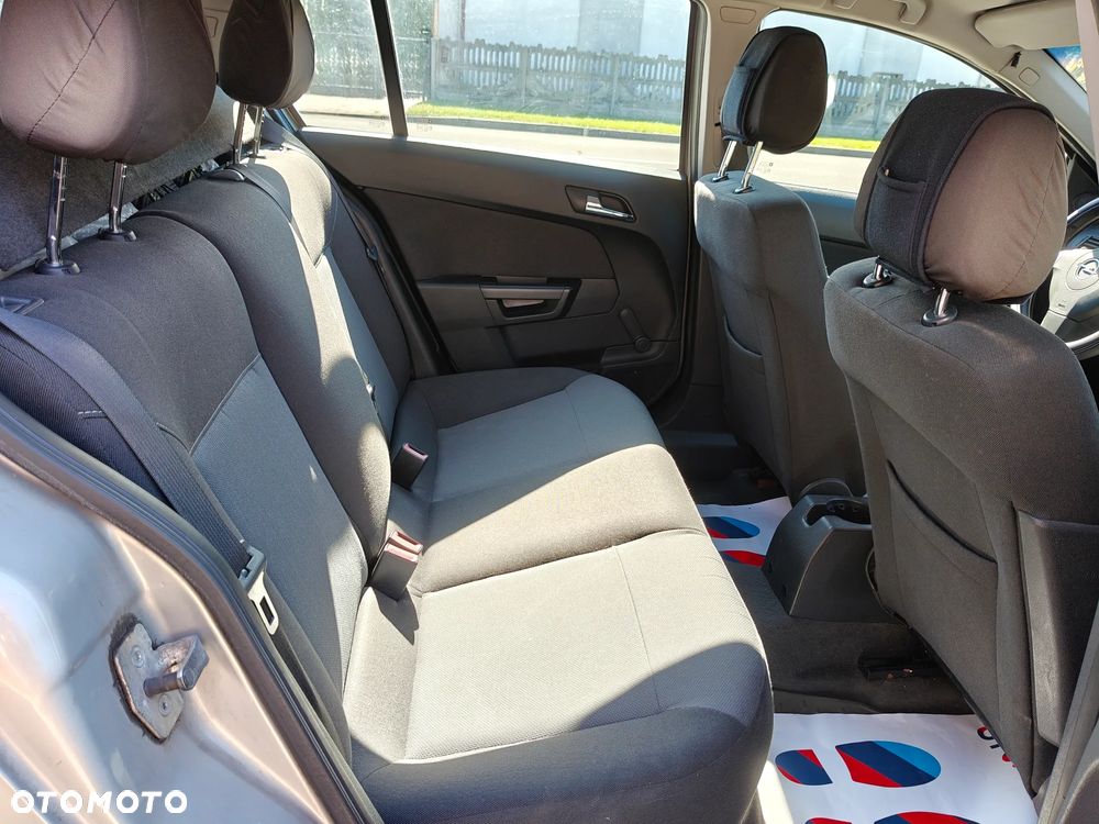 Opel Astra 1.7 DTI Comfort - 25