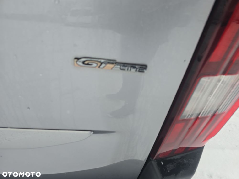 Peugeot Rifter 1.5 BlueHDI GT Line S&S - 11