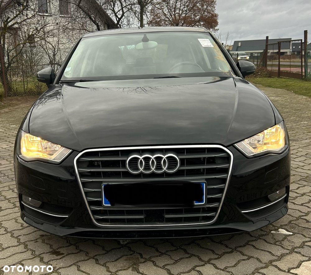 Audi A3 Sportback - 3