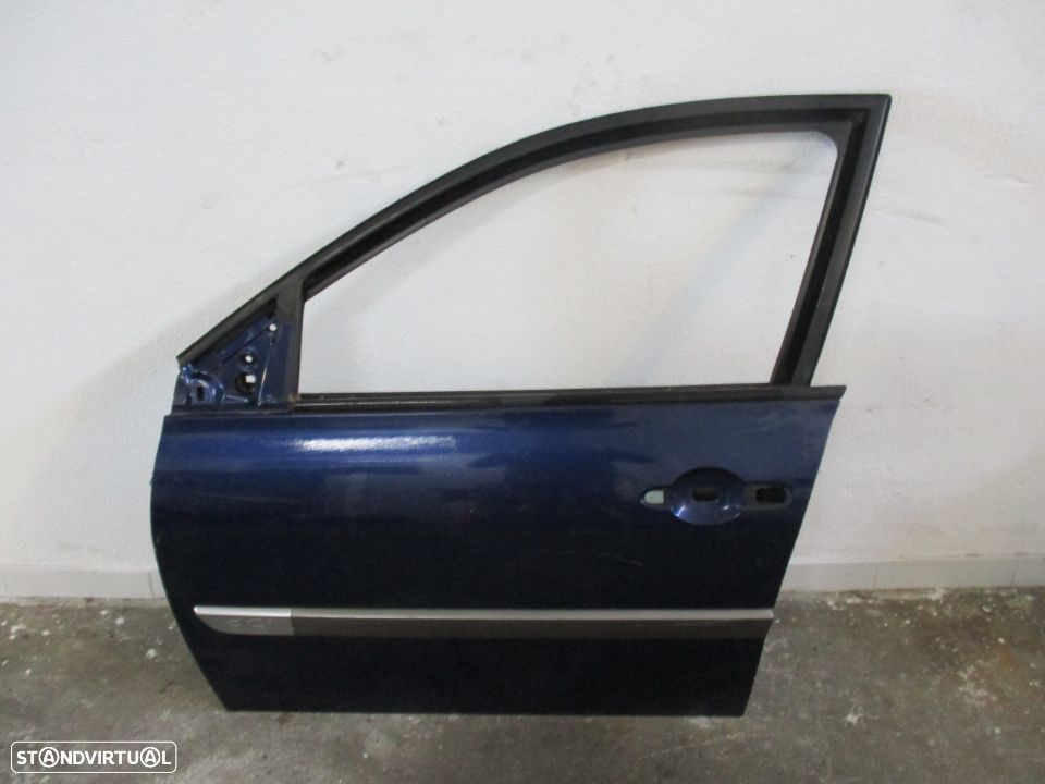 Porta frente esquerdo Renault Megane II de 5 portas - 1