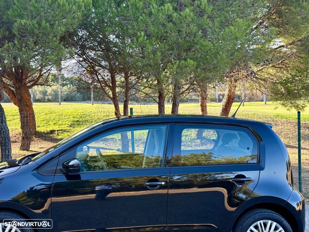 VW Up! 1.0 BMT Move - 19