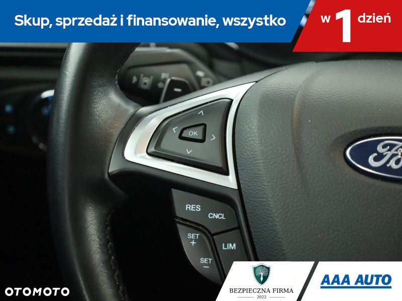 Ford Mondeo - 17