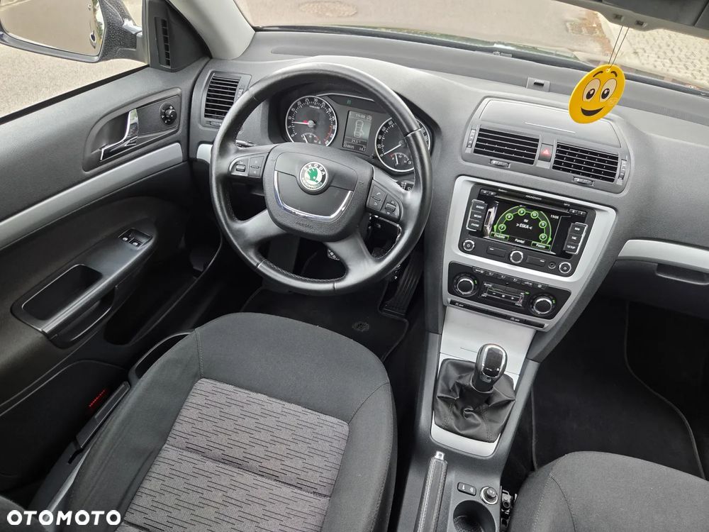 Skoda Octavia - 14