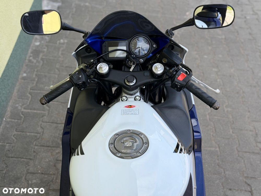 Honda CBR - 18