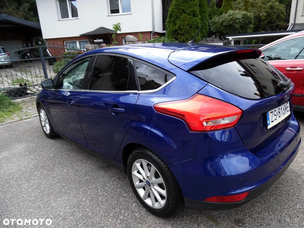 Ford Focus - 12