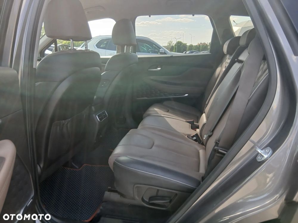 Hyundai Santa Fe 1.6 T-GDI HEV Platinum 4WD - 17