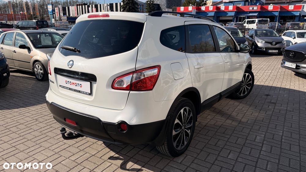 Nissan Qashqai+2 1.6 360 - 32