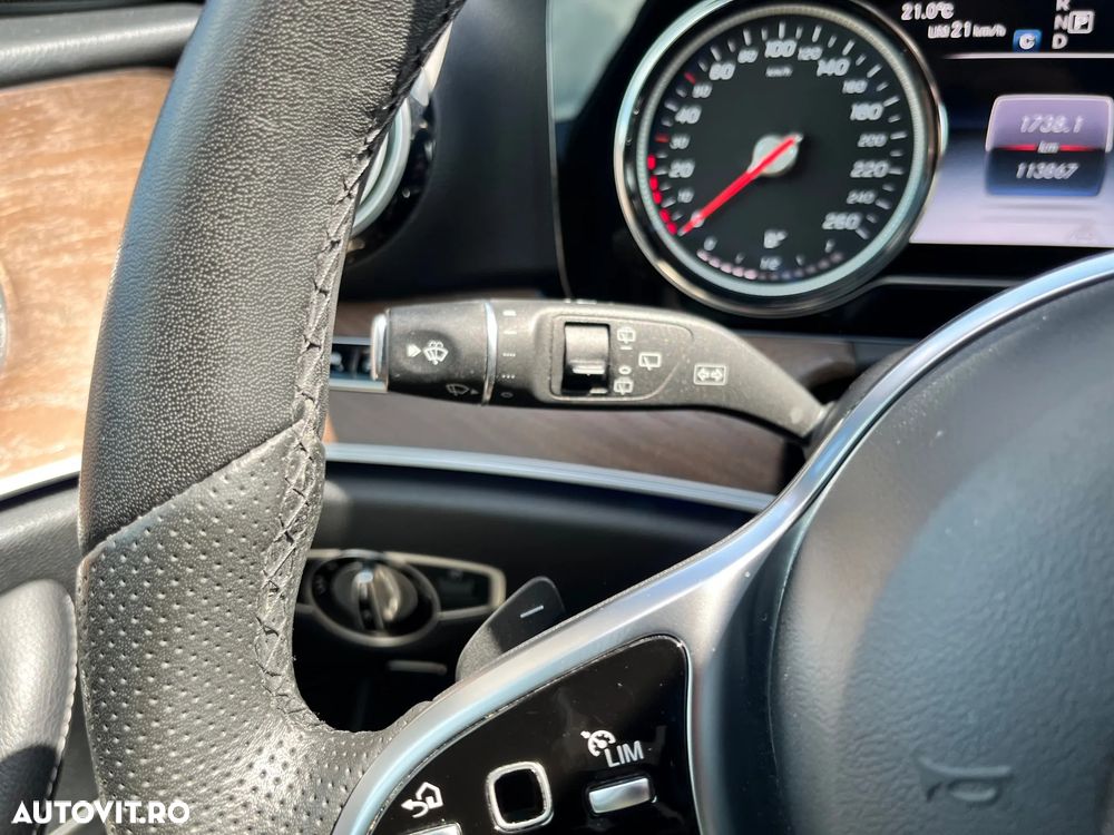 Mercedes-Benz E 220 d T-Modell 4MATIC Aut - 20