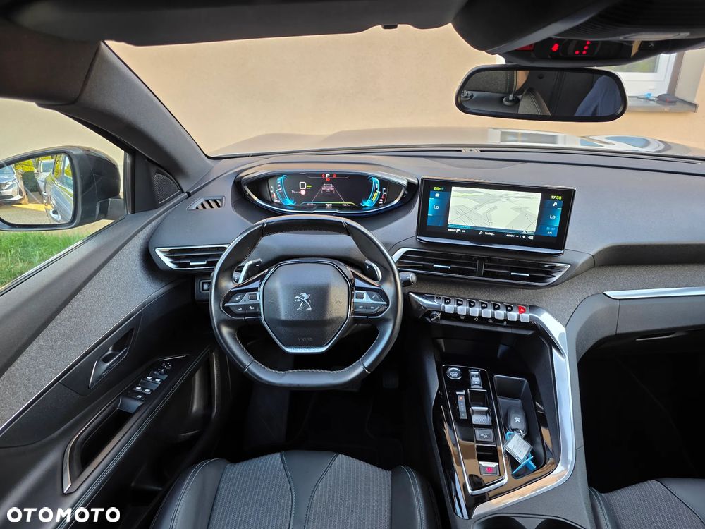 Peugeot 3008 1.6 PureTech Hybrid4 PHEV Allure S&S EAT8 - 23