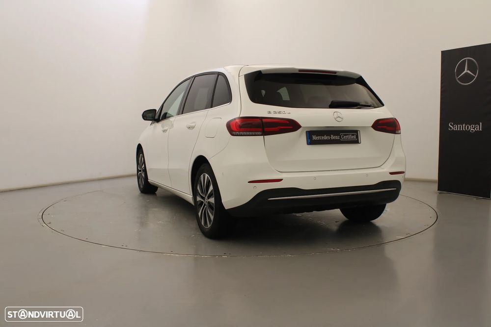 Mercedes-Benz B 250 e - 9
