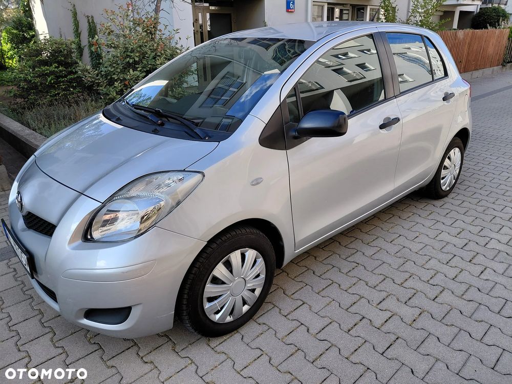 Toyota Yaris 1.0 Luna EU5 - 2