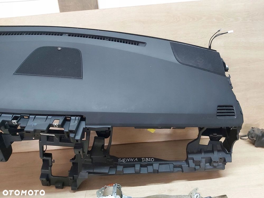 TOYOTA Sienna Lift 16 - 20 rok Deska poduszka kierowcy pas air bag - 3