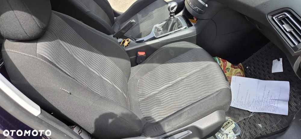 PEUGEOT 308 T9 fotel prawy lewy przód - 1