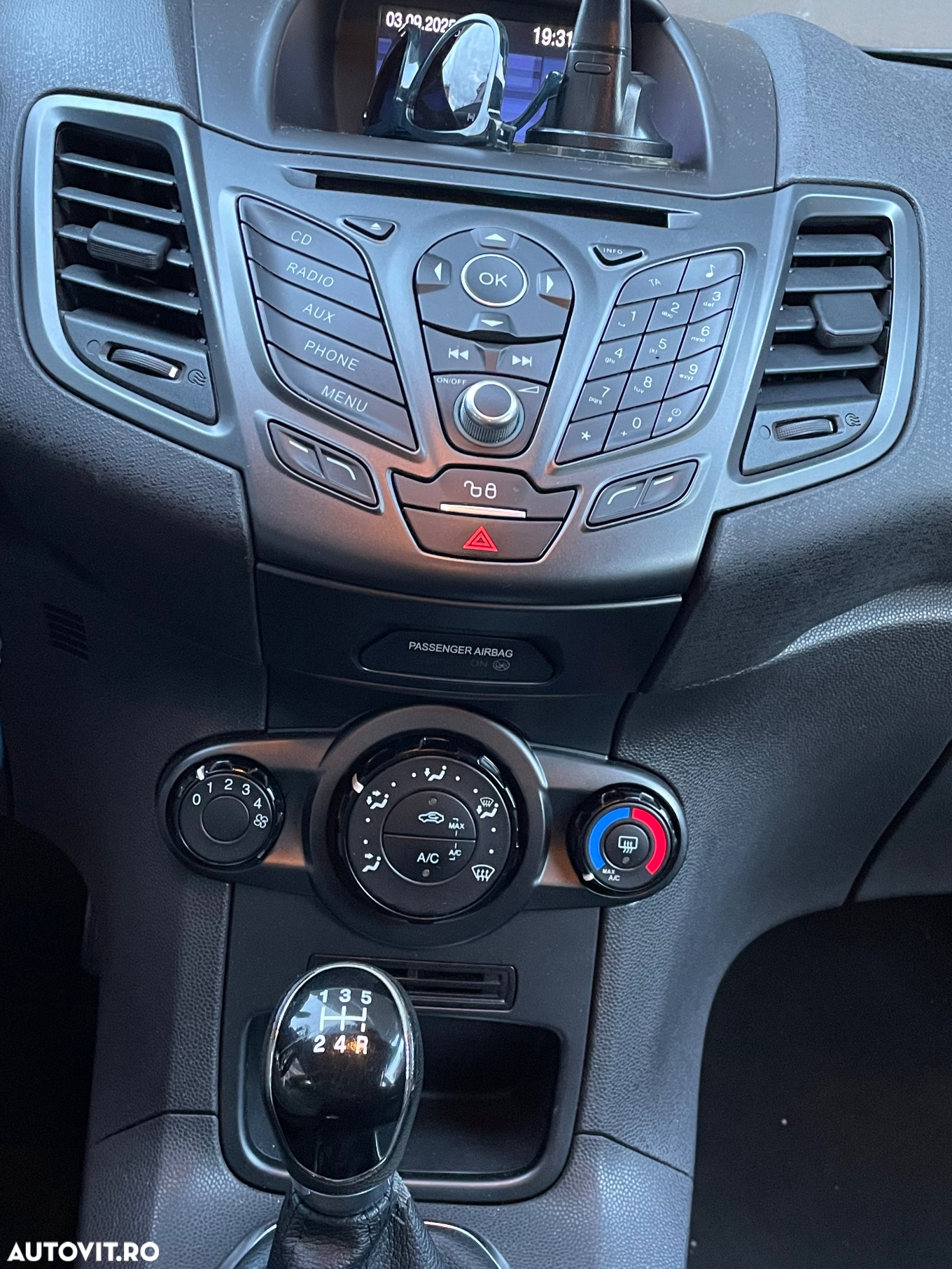 Ford Fiesta 1.0 Trend - 9