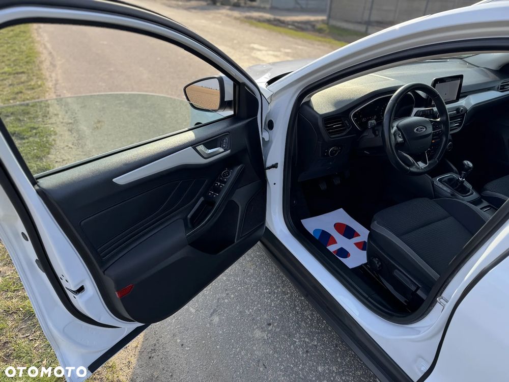 Ford Focus 1.5 TDCi Titanium - 32