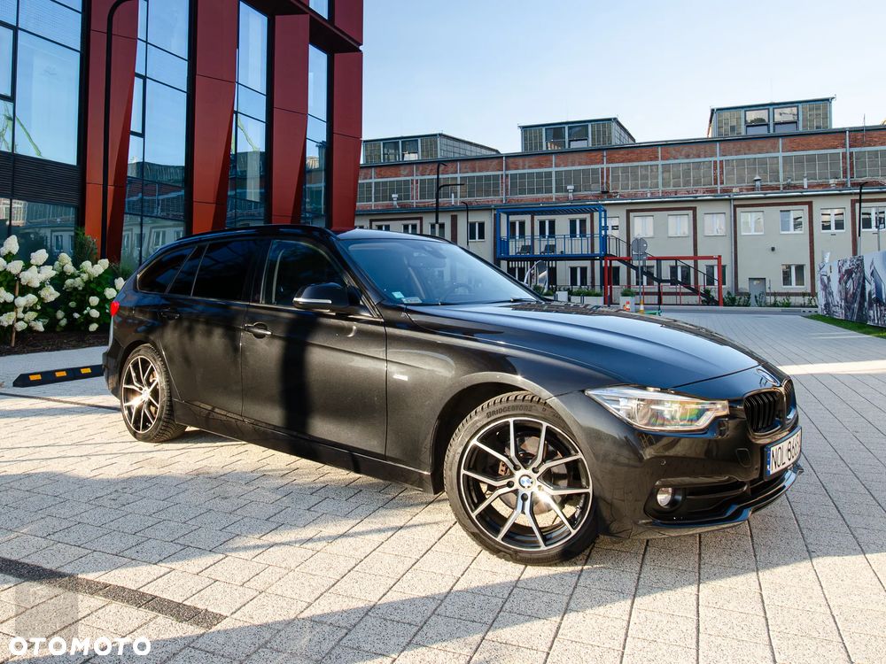 BMW Seria 3 320d Sport Line Shadow sport - 7