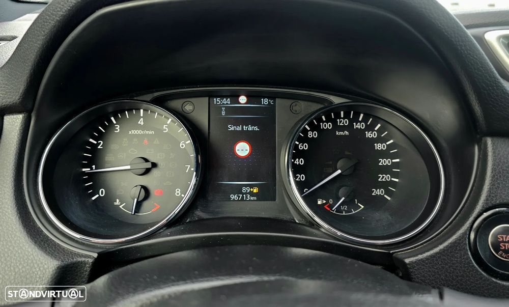 Nissan Qashqai 1.2 DIG-T N-Vision - 14