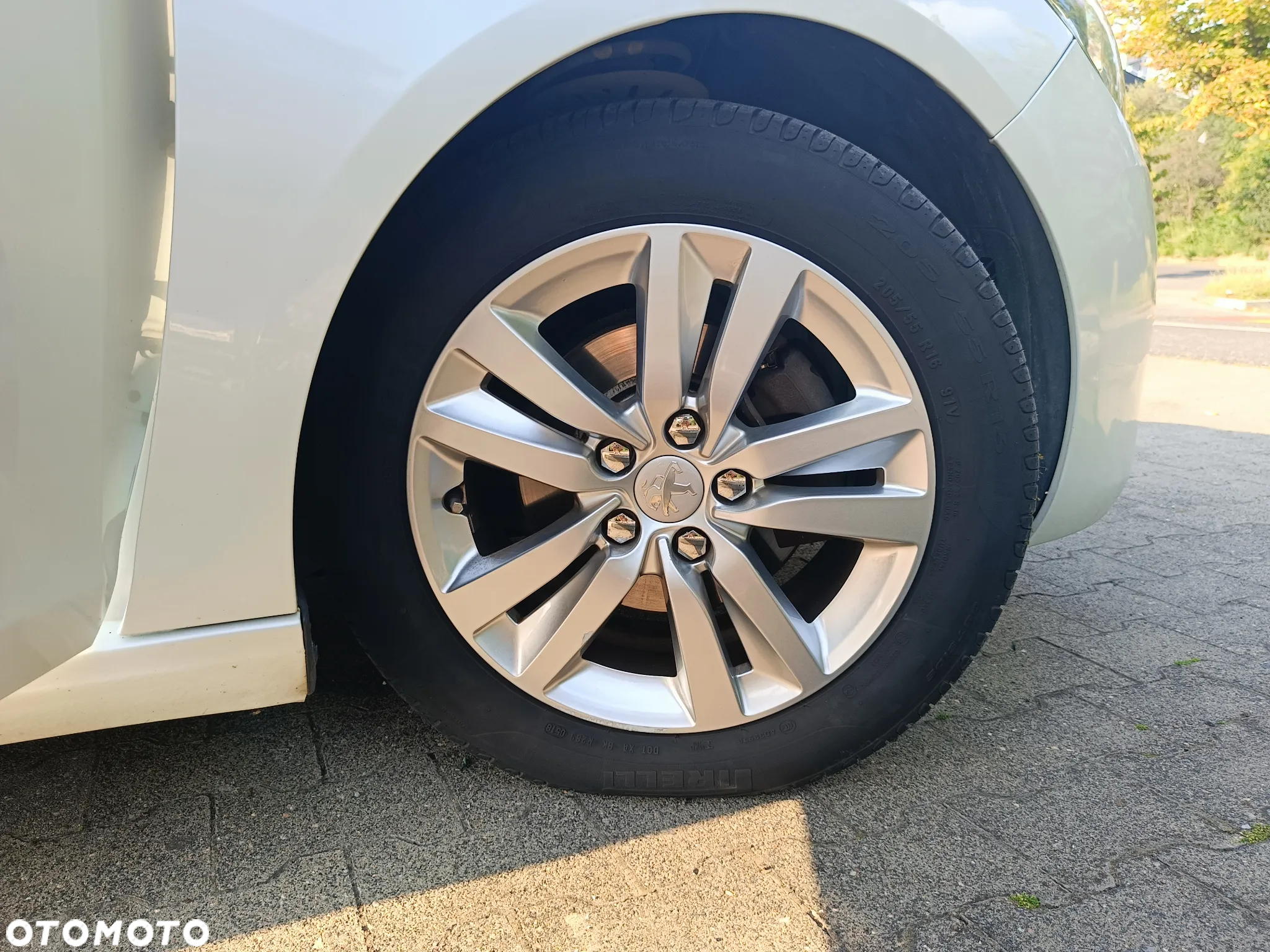 Peugeot 308 1.6 THP Active - 8