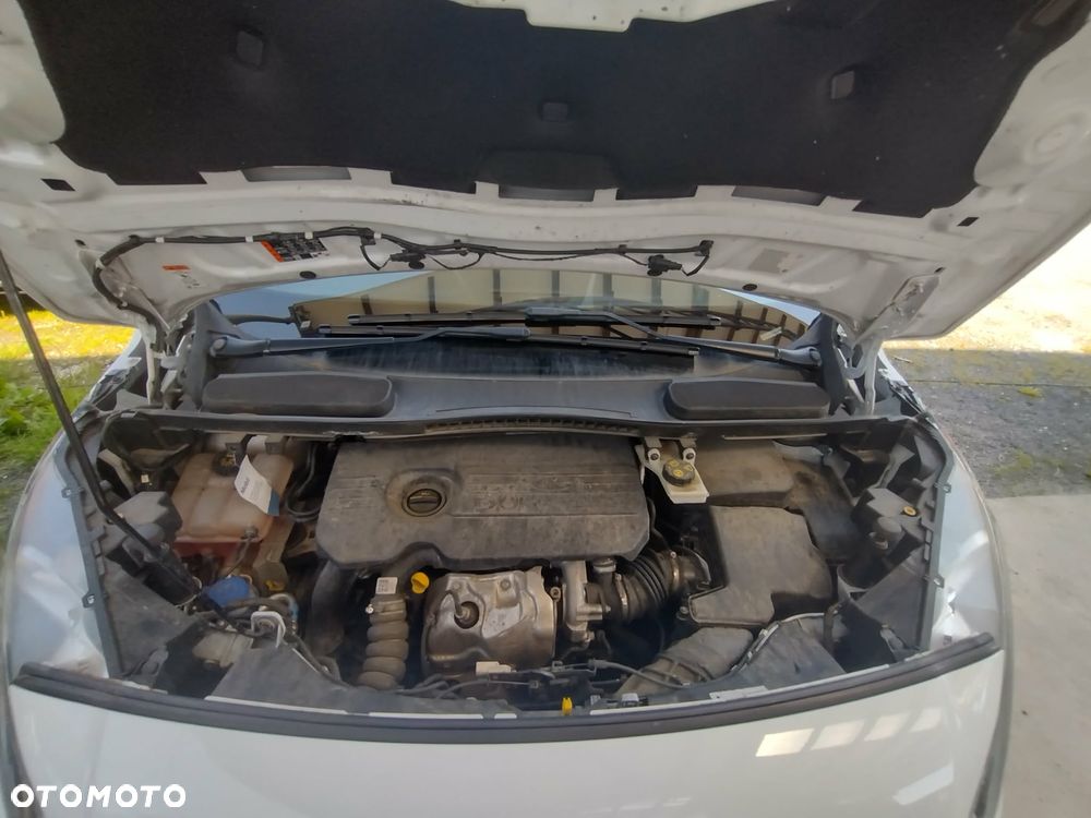 Ford Transit Connect - 12