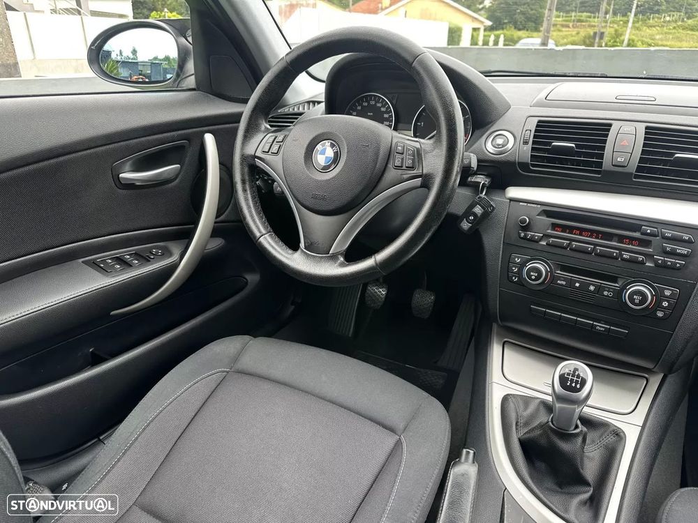 BMW 118 d Line Sport - 30