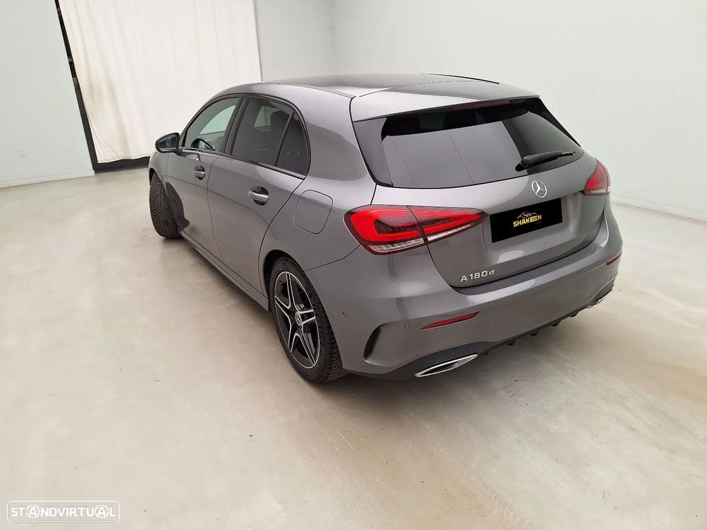Mercedes-Benz A 180 d AMG Line Aut. - 5