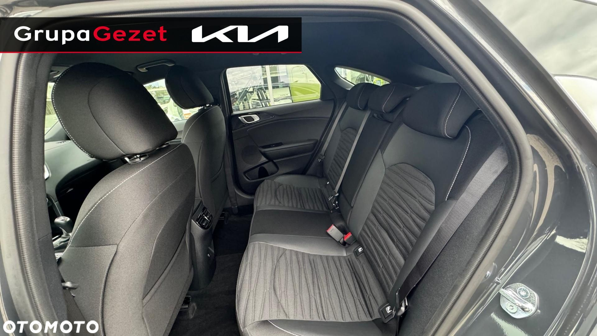 Kia ProCeed - 21