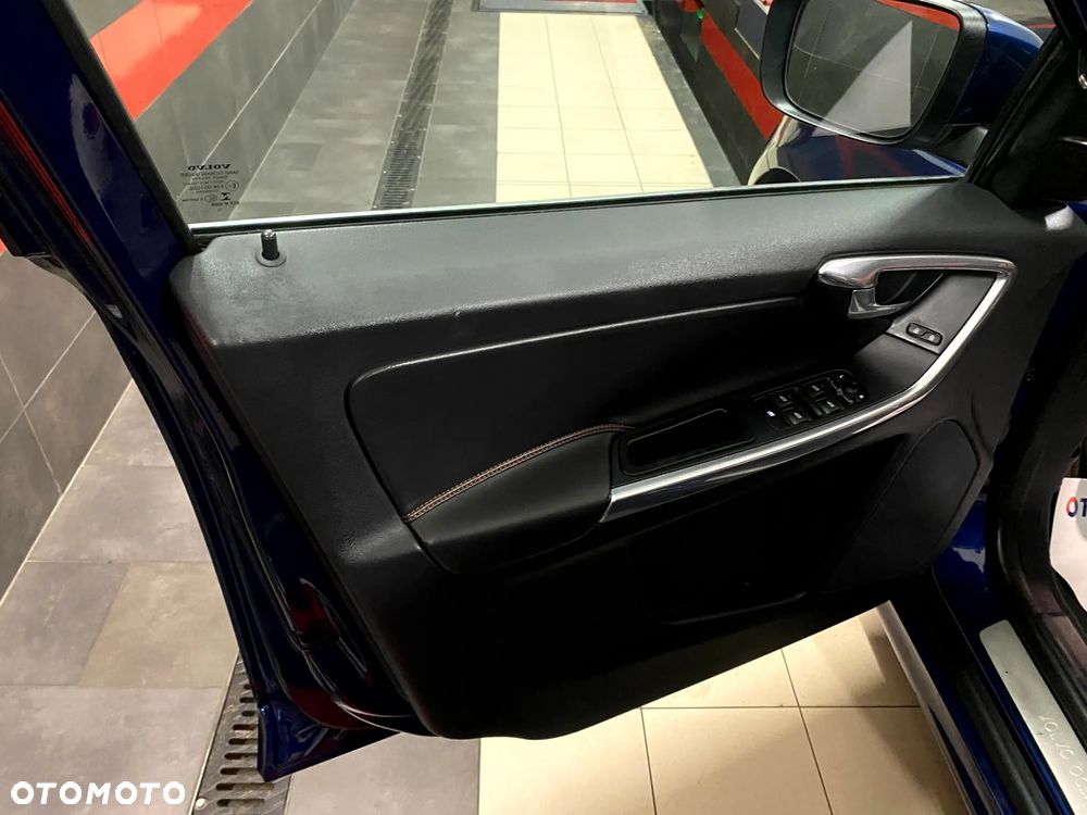 Volvo XC 60 D3 Summum - 15