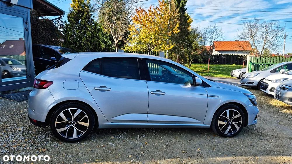 Renault Megane ver-1-3-tce-fap-r-s-line - 12