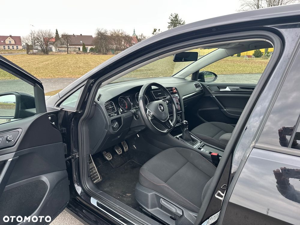 Volkswagen Golf 1.0 TSI Sound - 15