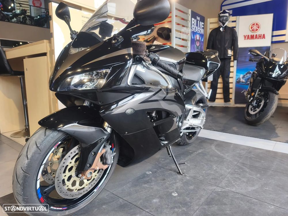 Honda CBR 1000RR - 8