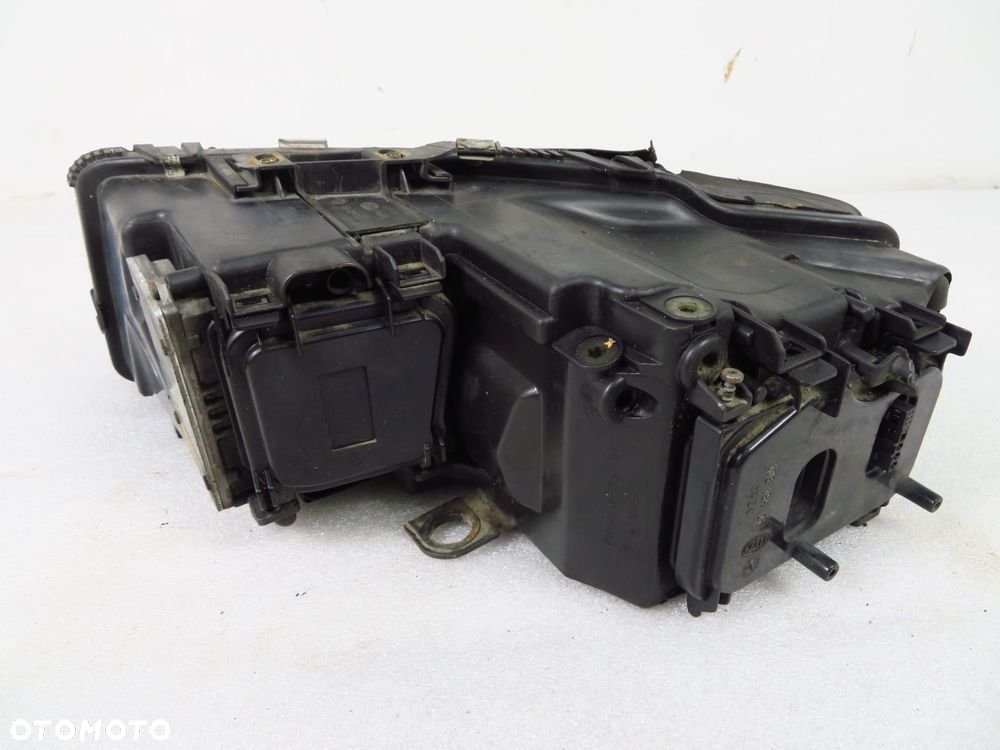 LAMPA PRAWA PRZEDNIA AUDI A8 D3 BIXENON 5811800 5DV00829000 - 7