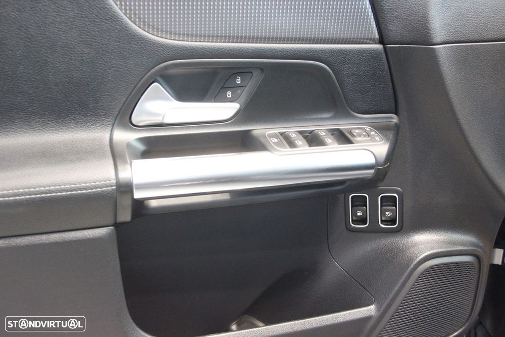 Mercedes-Benz GLA 250 e Progressive - 11