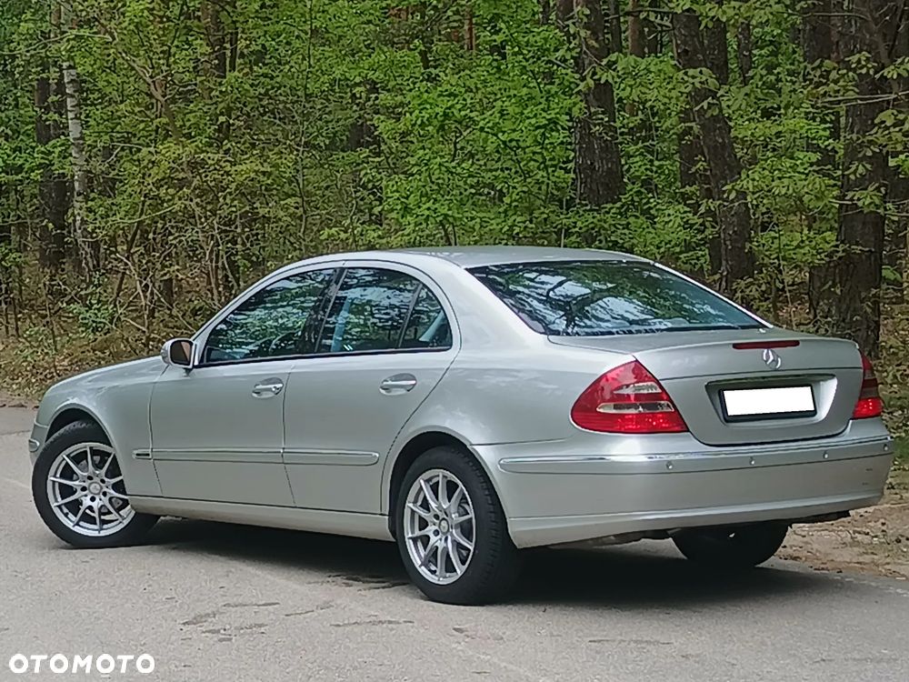 Mercedes-Benz Klasa E - 2