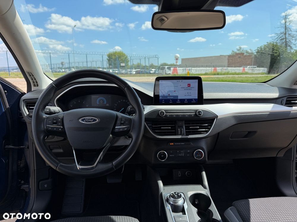Ford Focus 1.0 EcoBoost Titanium - 13