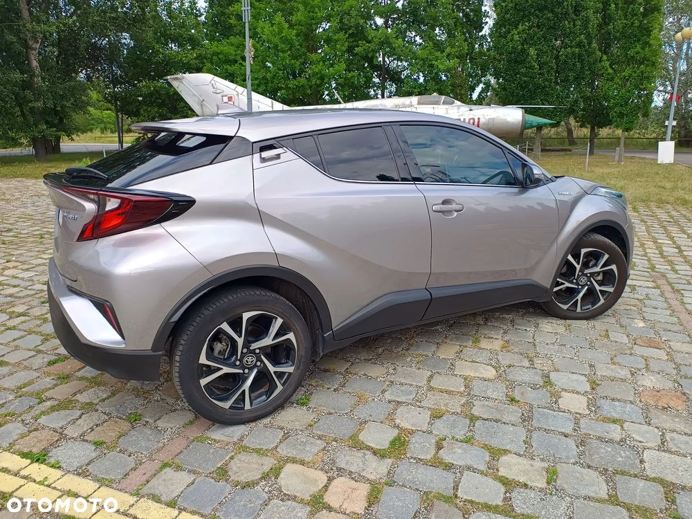 Toyota C-HR Business-Edition - 18