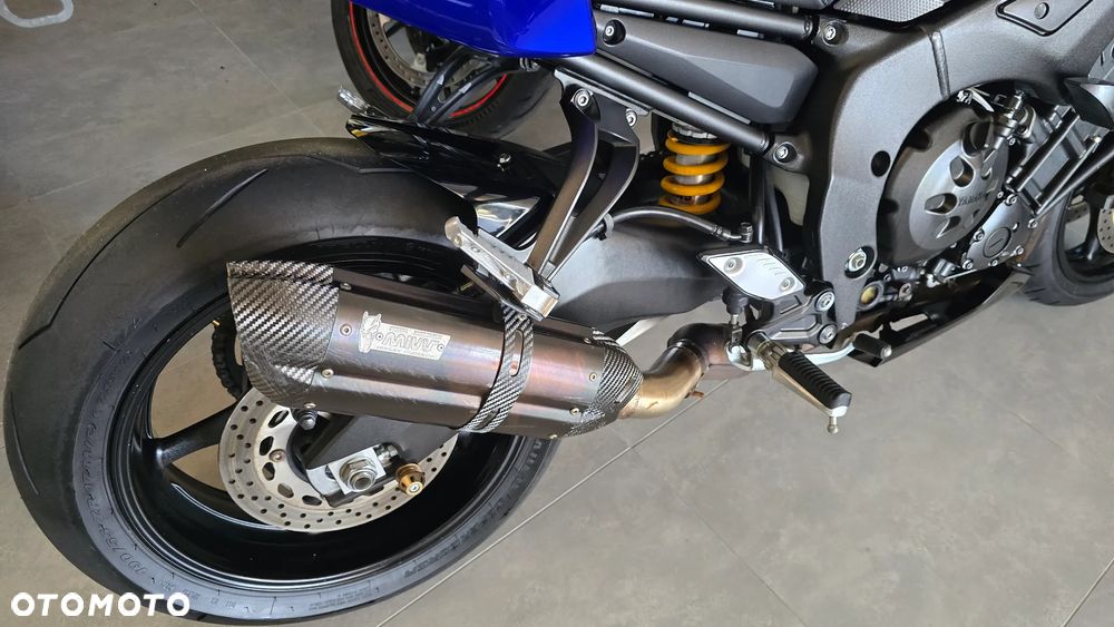 Yamaha FZ8 - 33