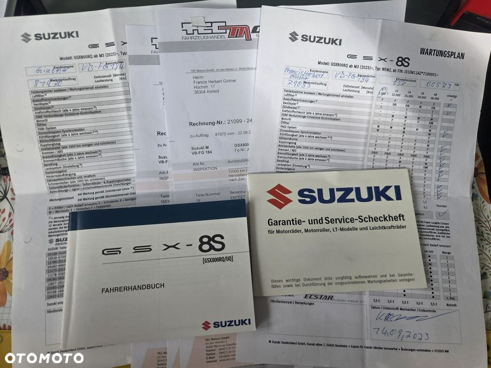 Suzuki GSX - 2