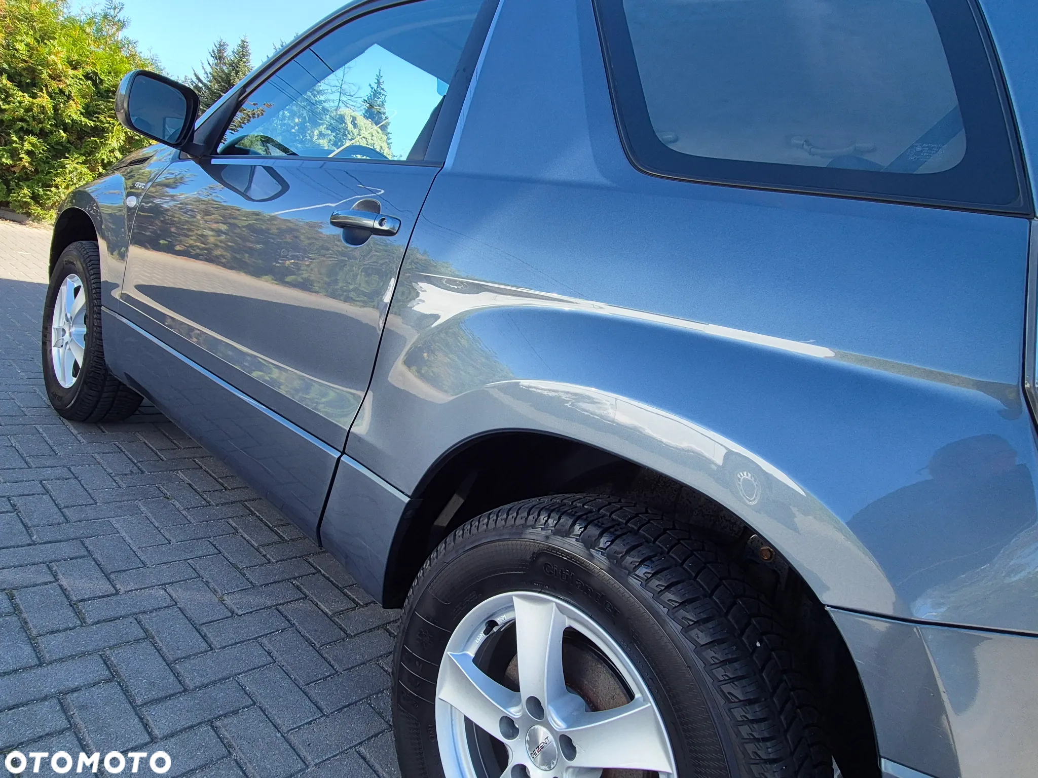 Suzuki Grand Vitara 1.9 DDiS Comfort - 22