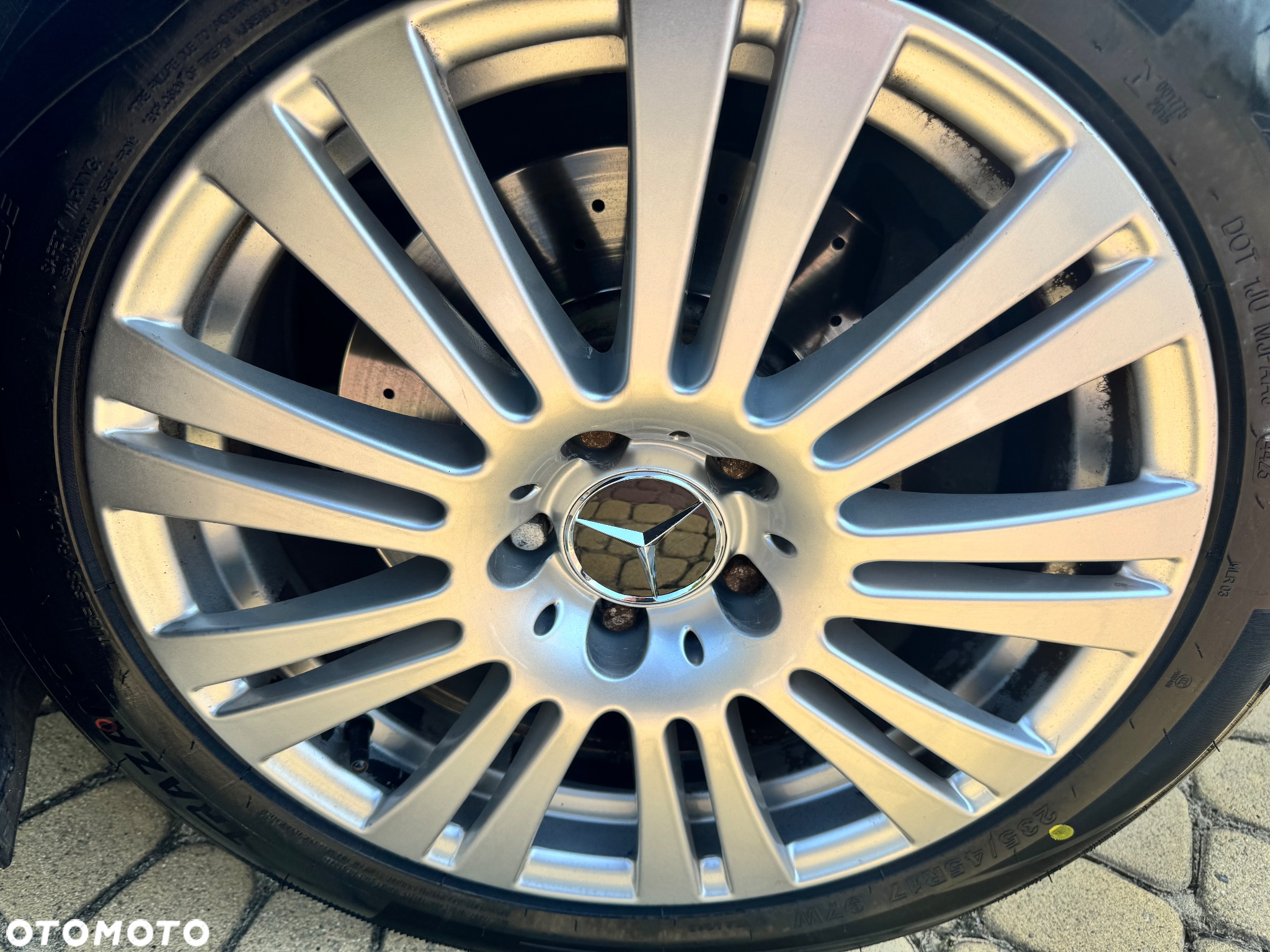 Mercedes-Benz Klasa E 350 CGI Cabrio BlueEFFICIENCY 7G-TRONIC Avantgarde - 12