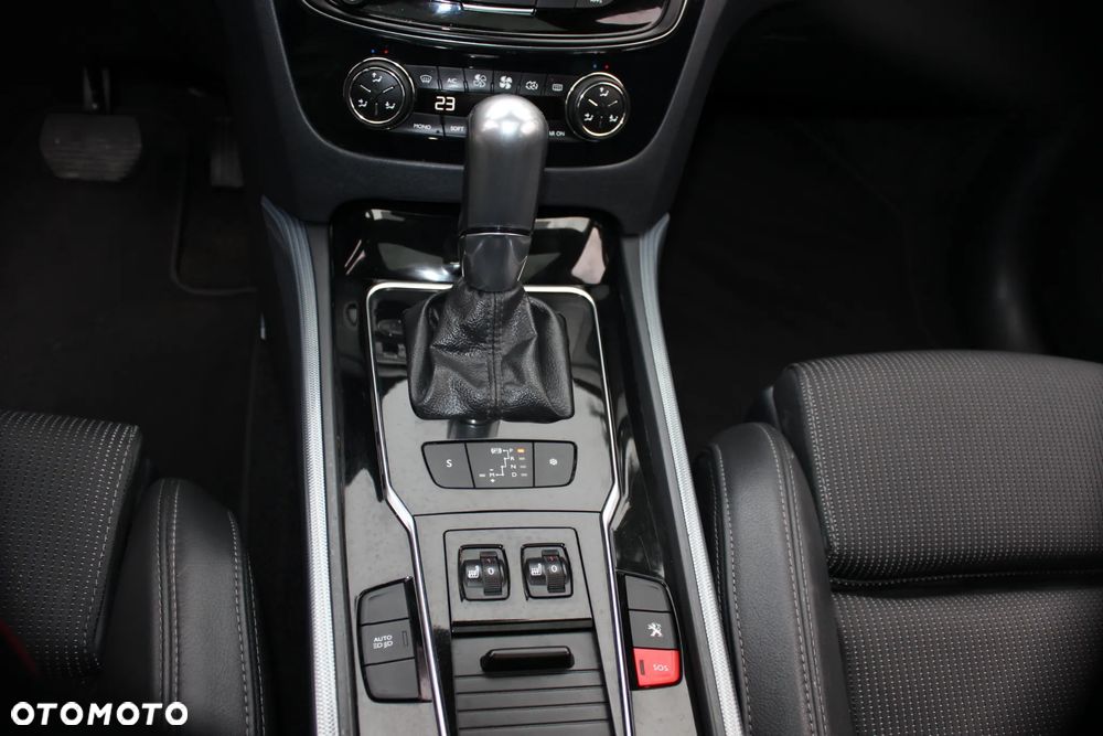 Peugeot 508 BlueHDi 120 EAT6 Stop&Start Allure - 10