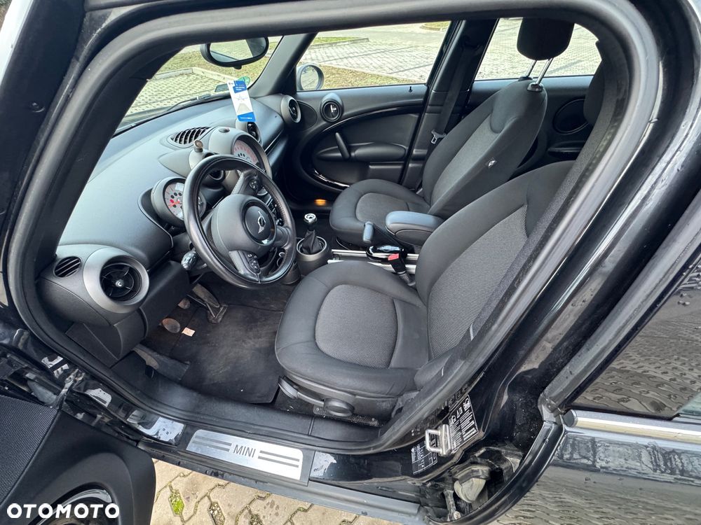 MINI Countryman Cooper D - 10