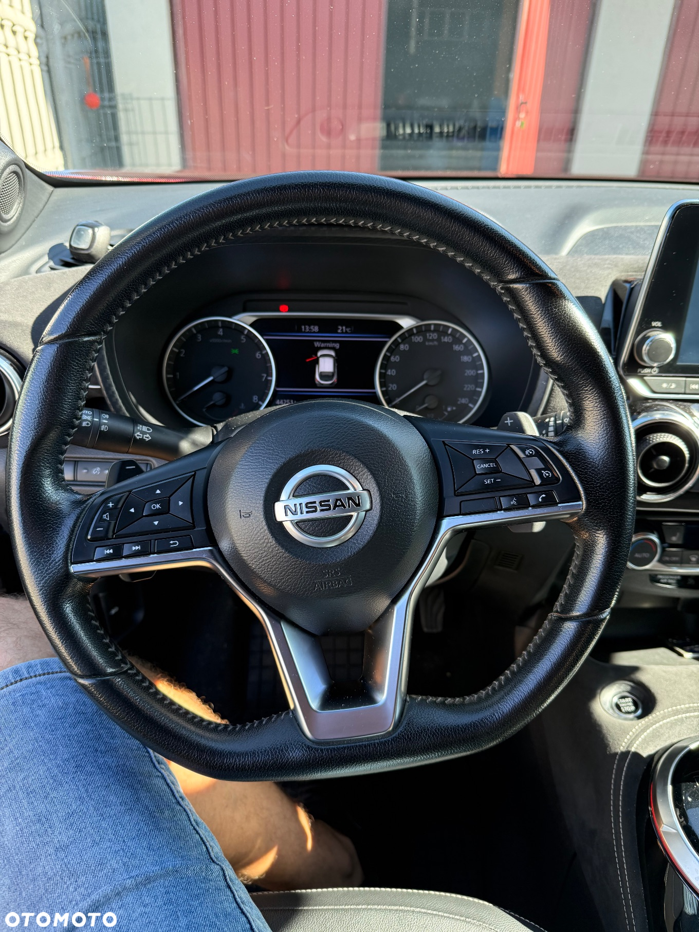 Nissan Juke 1.0 DIG-T N-Design DCT - 16