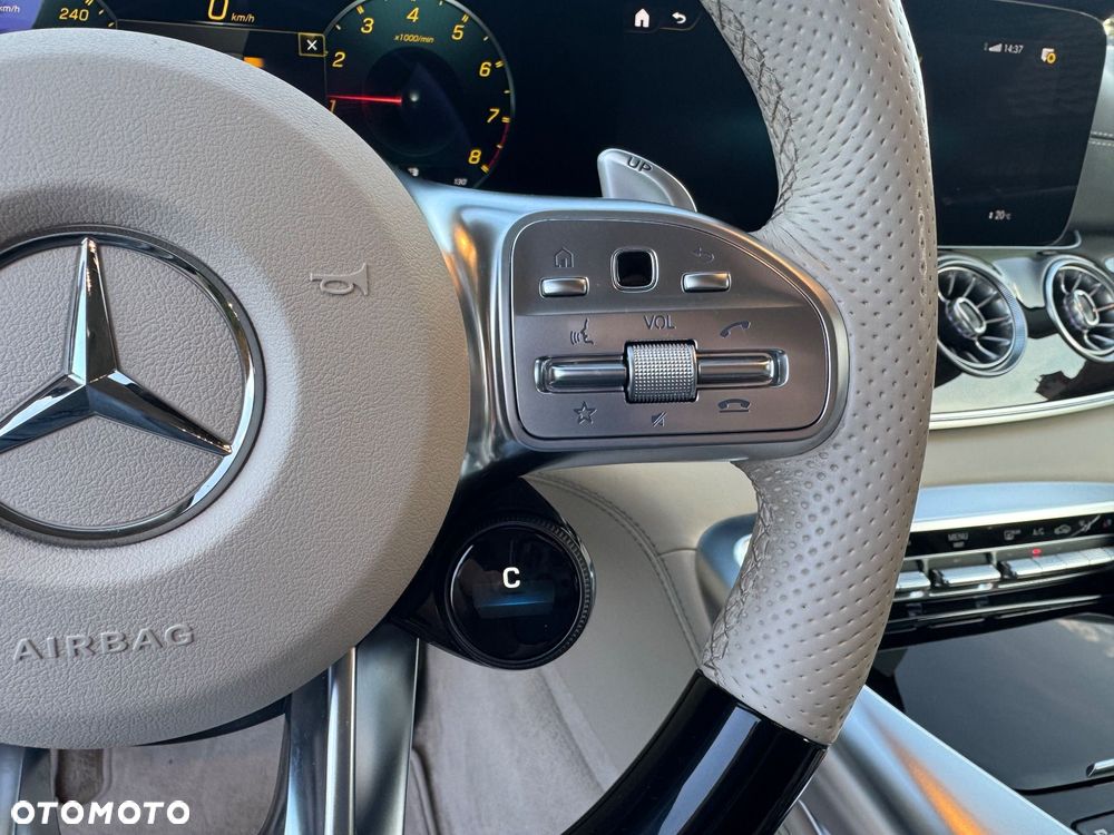 Mercedes-Benz AMG GT 63 S 4Matic+ Speedshift MCT 9G - 12