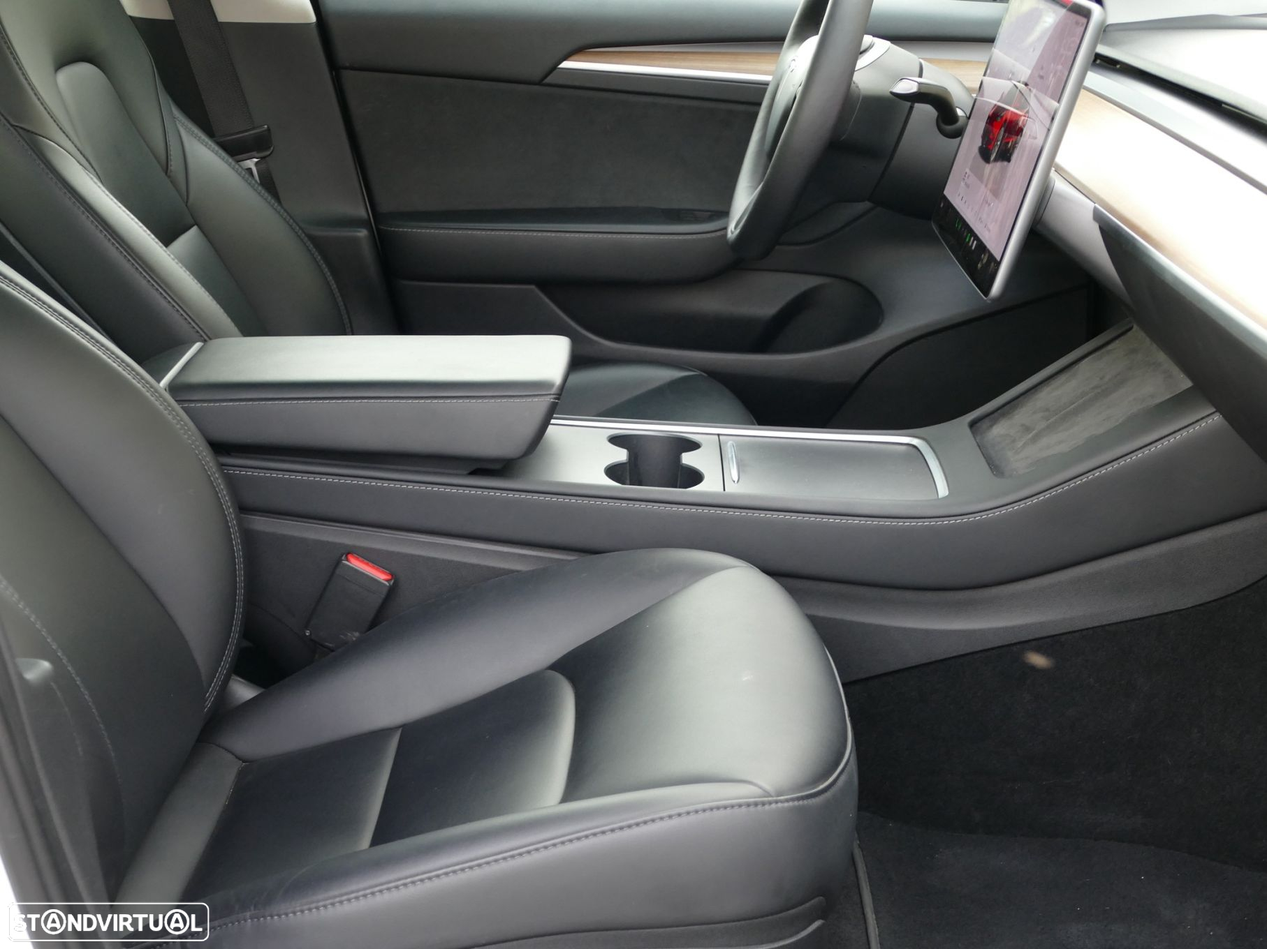 Tesla Model 3 Tração Traseira - 18