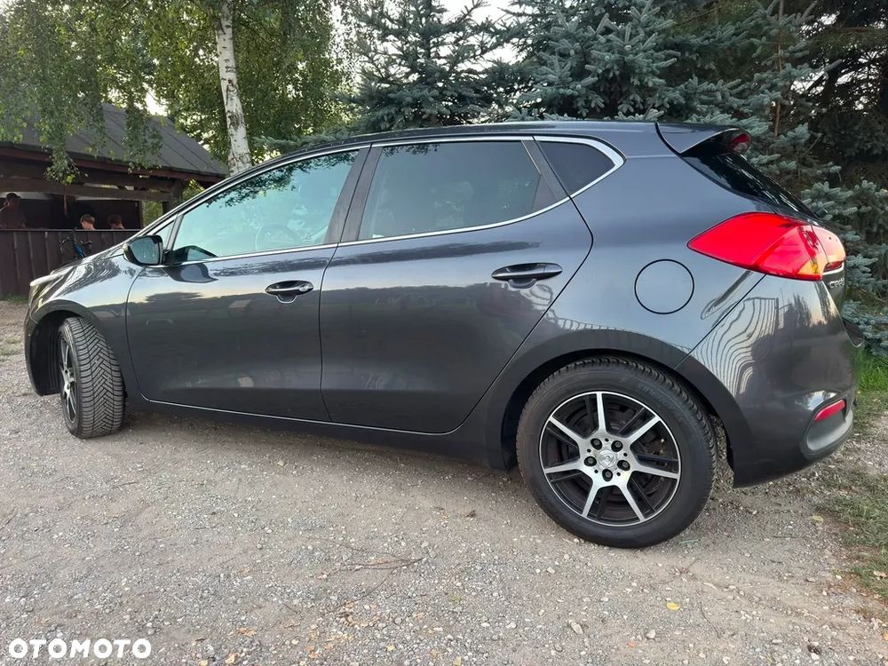 Kia Ceed 1.6 GDI DCT Platinum Edition - 21