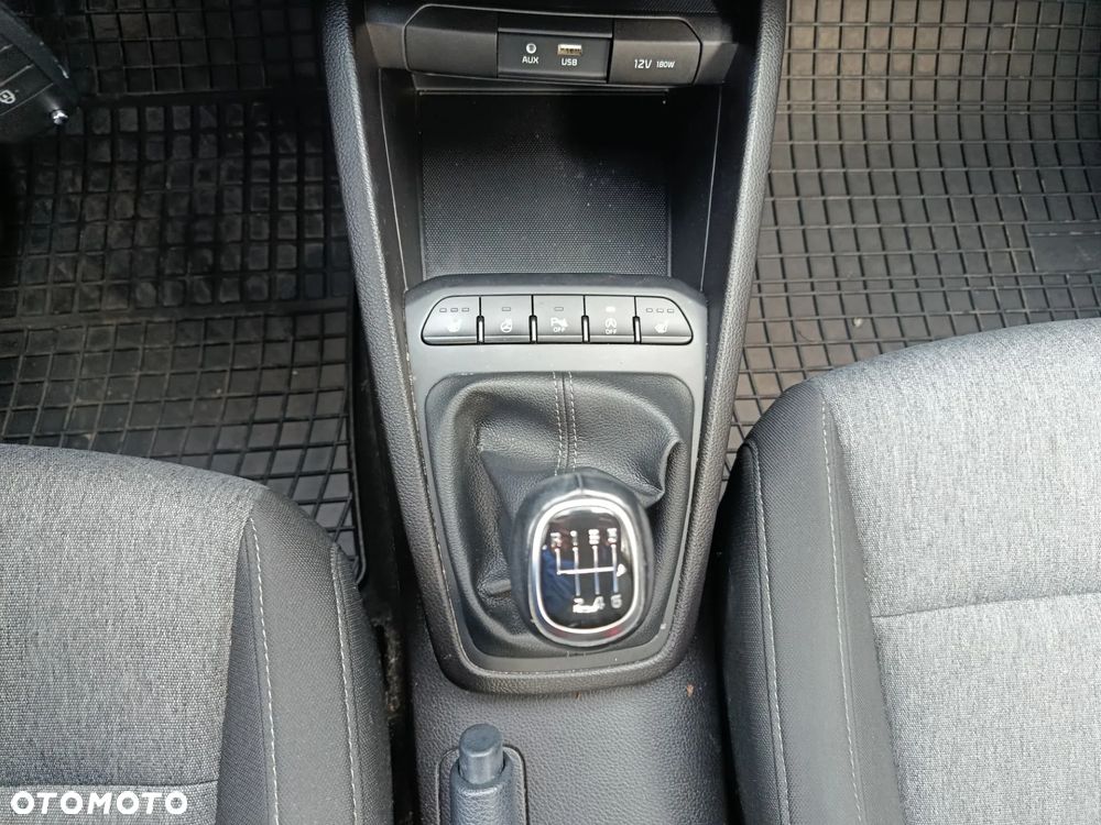 Kia Stonic 1.0 T-GDI M - 13