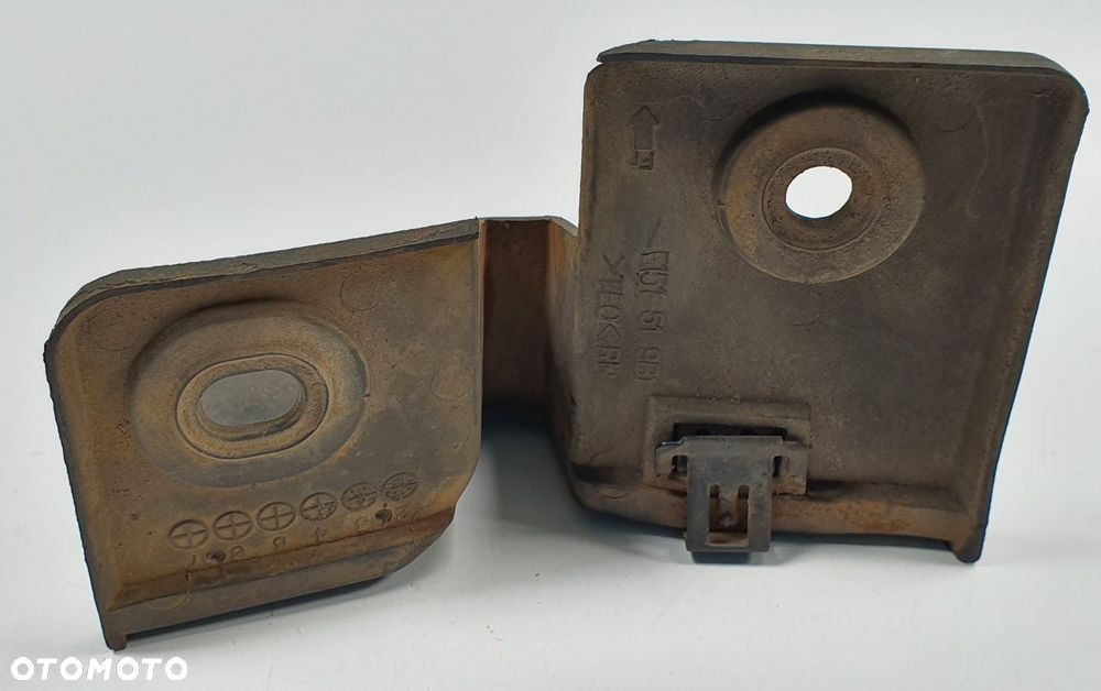 CHLAPACZ PRAWY TYŁ TYLNY MAZDA RX-8 RX8 F151-F19B1 - 2