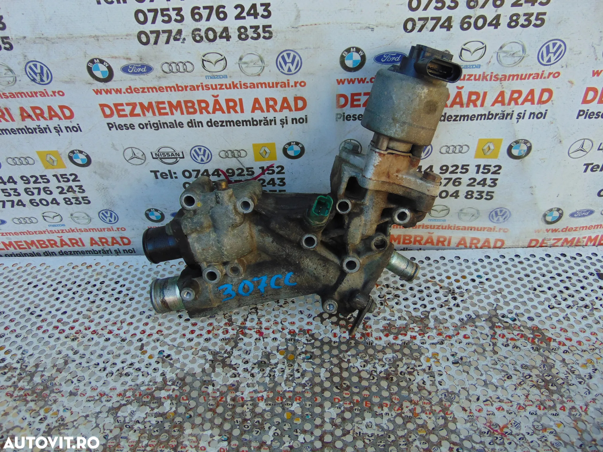 Carcasa corp Termostat Peugeot 307 2.0 benzina cod 9635696080 citroen c5 - 2
