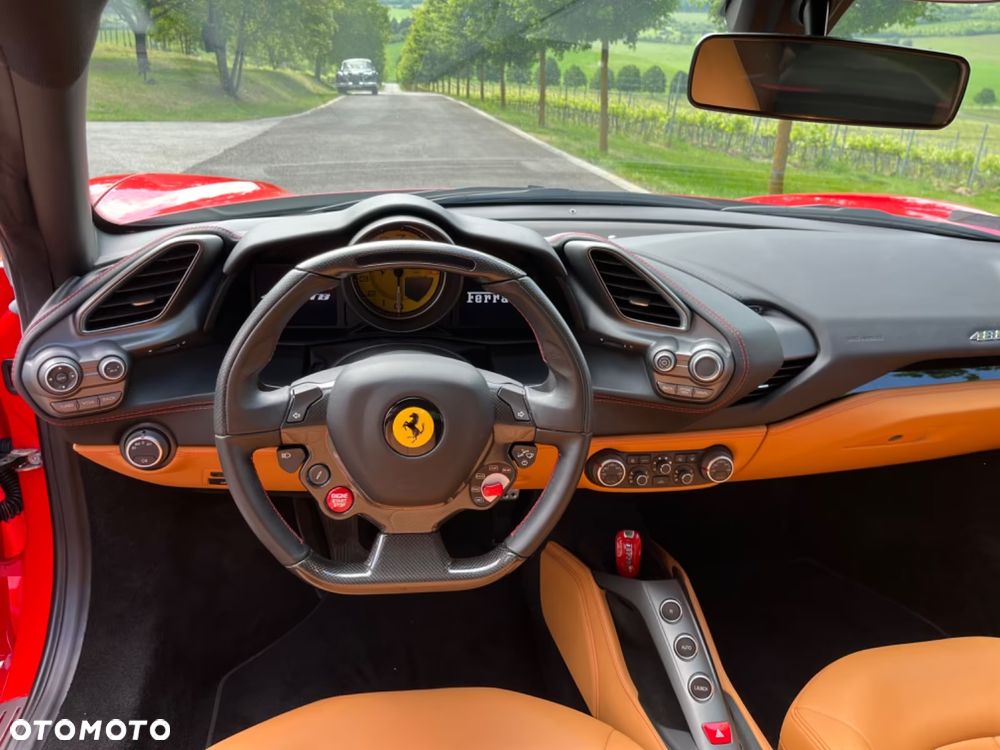 Ferrari 488 - 7