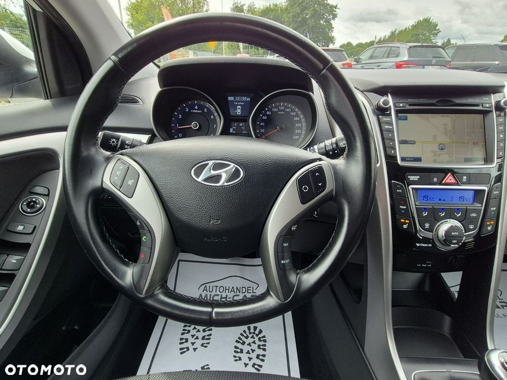 Hyundai i30 - 27